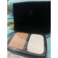 Preloved chanel le teint ultra tenue shade B30 compact powder and CT shade 4