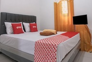 OYO 92626 Good Sleep 4 Inn Dcos Syariah