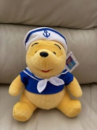 Winnie the pooh 公仔