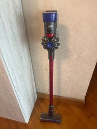 Dyson v7 fluffy 吸塵機