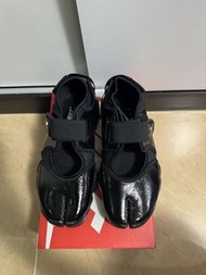 Nike Air Rift 分趾鞋 黑魂