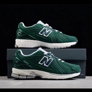 Clearance Sales New Balance NB 1906R shock-absorbing anti-slip low-top running shoes for men and women three-colour NKVC