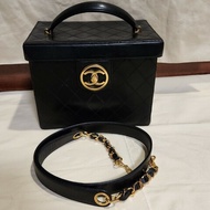 chanel 老香黑金化妝箱手提肩背包