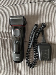 Braun shaver series 5