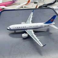 [Ready Stock] PM 1/400 Aircraft Guest A319 China Southern Aviation Alloy Model B-32AU Aircraft Model