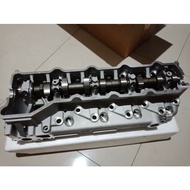 Cylinder head triton 2.8 cylinder HEAD TRITON 4M40 cylinder HEAD ORIGINAL