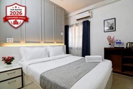 Hotel Dream Star Near Acropolis Mall