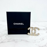 Chanel CC Logo 水鑽 胸針