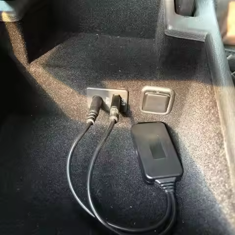 Car Wireless Bluetooth Audio Receiver Bluetooth Audio Adapter With 3.5mm Aux Connection And Support 