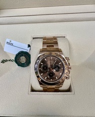 Rolex  勞力士全新，玫瑰金錶，卡盒齊。 Model No : 116505