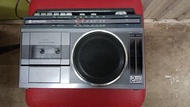 Hitachi 雙向立體聲收音機