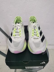 Adidas Adizero Boston 12 跑鞋