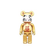 [In Stock] BE@RBRICK x Daruma 400% Gold Plating Commitment 福入 bearbrick