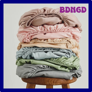 BDNGD Washed Cotton Mattress Covers with Elastic Band Solid Color 1pc Fitted Sheet Soft Comfort Mattress Protector Queen King Size Bed SDGWE