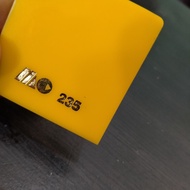 lembaran akrilik 3mm kuning kode 235 122×244