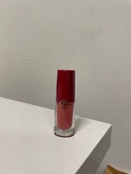 GIORGIO ARMANI 奢華訂製柔霧唇露3.9ml#504