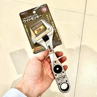 ประแจเลื่อน 38มม. และ ประแจวงล้อ แบรนด์ ญี่ปุ่น ทนทาน สำหรับ ช่าง ประแจ ปะเเจ ปะแจเลื่อน wrench / Ic