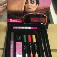 The huda beauty mekaup