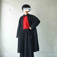 尋寶古著-Leilian黑色質感毛料俐落長版外套