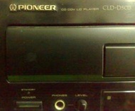 PIONEER   CLD-D503  播放機  4800元