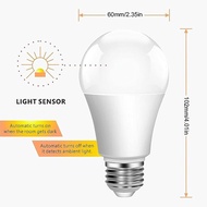 Boxlood Smart Dawn till Dusk Light Bulb, Cool White, 9W, 600LM (60W Equivalent)