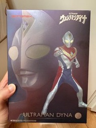 Alphamax Ultraman Dyna Flash Type 超人帝拿閃亮形態