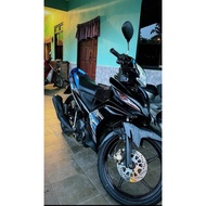 YAMAHA LC LC135 V2 V3 V6 V7 HITAM KILAT FULL STRIPE HITAM BIRU ROBOT 9 COVERSET BODYSET SIAP TAMPAL 