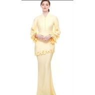 JANNAHNOE diana kurung in soft yellow-size L