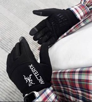 🏆💎認證商家🏆💎 Arcteryx 手套 手襪 騎行 滑雪  防風  露營  始祖鳥 不死鳥 行山 Gloves Hand Socks Cycling Skiing Windproof Camping