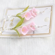 【粉色馬蹄蓮】手工原創耳飾銅線樹脂 優雅 耳環/耳夾飾品禮物