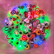 Cartoon Stitch Snoopy design Design Pins Medical Glow in The Dark design Jibbits Pikachu designks Ac