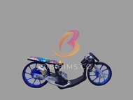 Miniatur motor drag matic surex herex ukuran 10cm Bahan Plastik