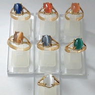 cincin mata kucing batu sedang 8x10, logam kuningnya warna selamanya kuning