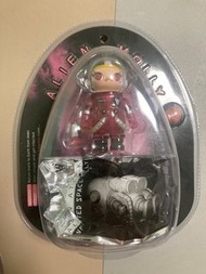 全新 Alien Molly 1 號 太空碎片 Kennyswork