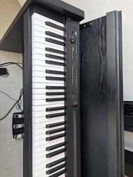 Korg Lp380 digital piano with bench (有少量瑕疵