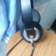 Sony 頭戴式 耳機