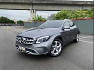 正2018年出廠 X156型 M-Benz GLA-Class GLA200 1.6 汽油 銀河灰(7)