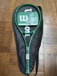 Wilson Blade 98 16x19 Grip 2