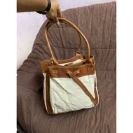 Dakota Shoulder Handbag