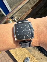 UNIVERSAL GENEVE Micro Rotor dress watch