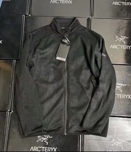 ✨    全新正貨 ✨    Arcteryx 不死鳥 Covert 純色立領 拉鏈 外套  男款