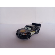Diecast cars lighting McQueen rusteze disney pixar