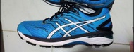 Asics GT-2000 藍色跑鞋