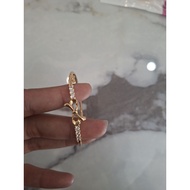 Display case 44(G87)