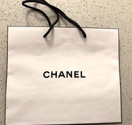 [Like New] Chanel 香奈兒白底黑字紙袋 paper bag 中Size