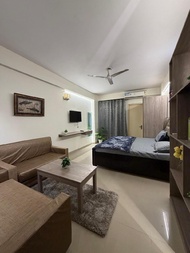 บ้านเดี่ยว 1 ห้องนอน 1 ห้องน้ำส่วนตัว ขนาด  ตร.ม. – กาซิอาบัด (A Calm Escape from the City’s Rush)