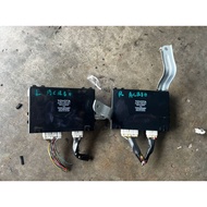 TOYOTA ESTIMA ACR30 ECU POWER DOOR