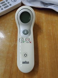 百靈牌體溫計
