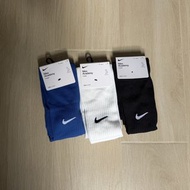 Nike Academy 足球襪 (三對裝) $65 一對
