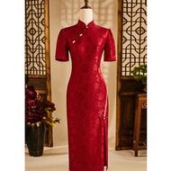 ชุดแต่งงานสีแดง Qipao สำหรับเจ้าสาว ชุดกี่เพ้าปาร์ตี้วันเกิดใหม่ ชุดกี่เพ้าแบบลำลอง ชุดกี่เพา Qipao 